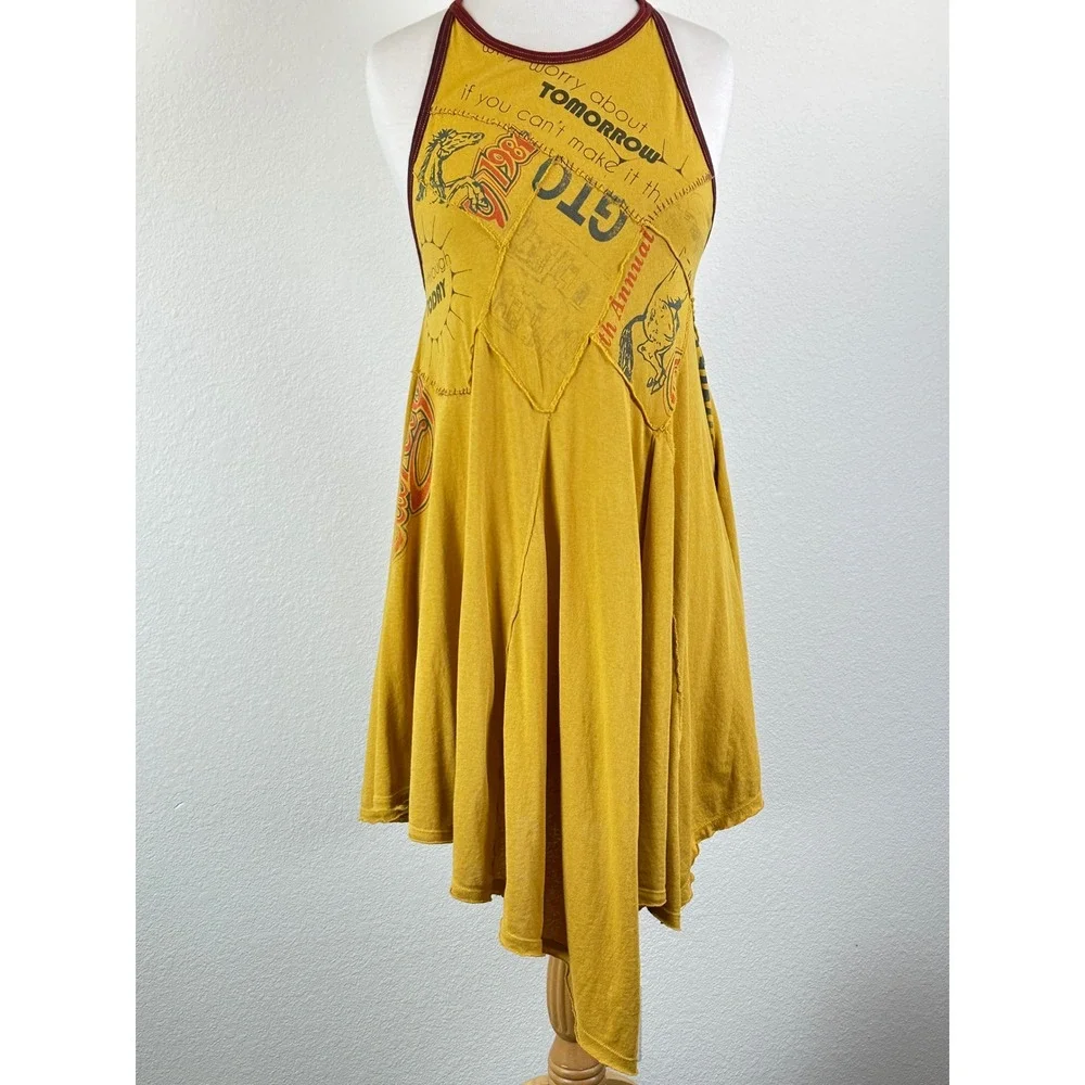 Free People Patchwork Graphic Open Back Mini Dress Boho Indie Festival S NWT - Picture 2 of 11